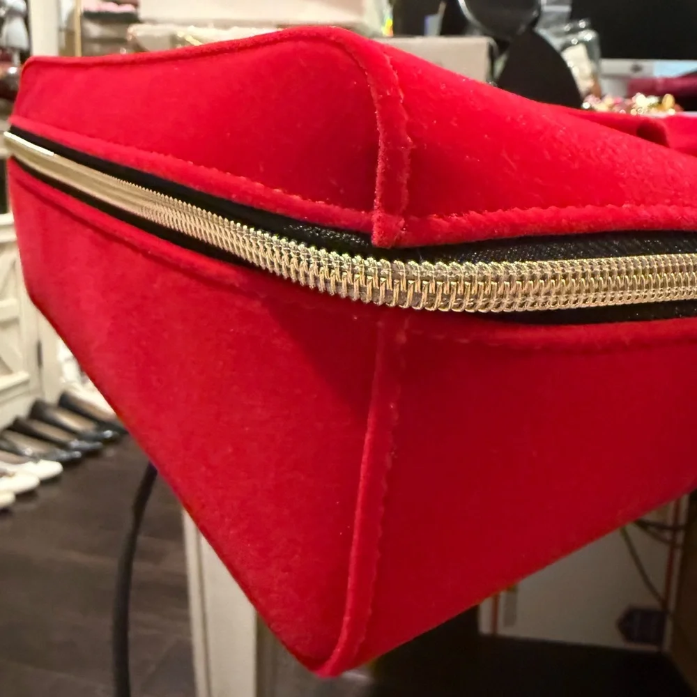 Estee Lauder Vibrant Red Cosmetic Bag